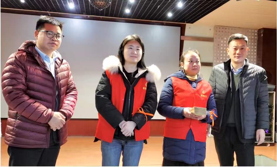 愛心助殘，攜手同行——川發(fā)資管參加小藍(lán)袋-殘疾人輔助就業(yè)項(xiàng)目藍(lán)色收益活動(dòng)